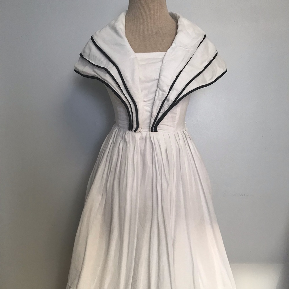 White Vintage dress